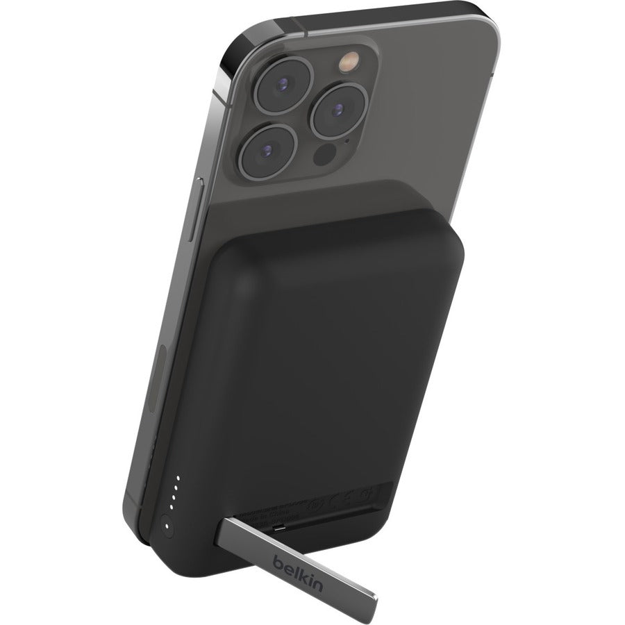 Belkin BoostCharge Magnetic Wireless Power Bank 5K + Stand - BPD004BTBK