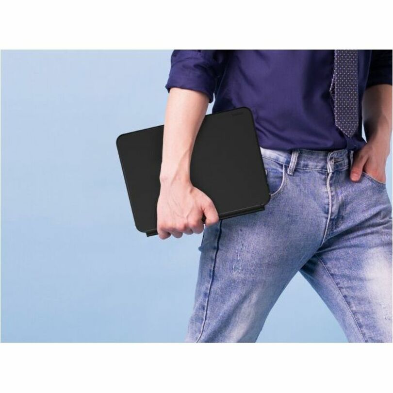 Belkin Pro Keyboard Case with Magnetic Stand for iPad Pro 13" (M4) - BBZ003tt-V2