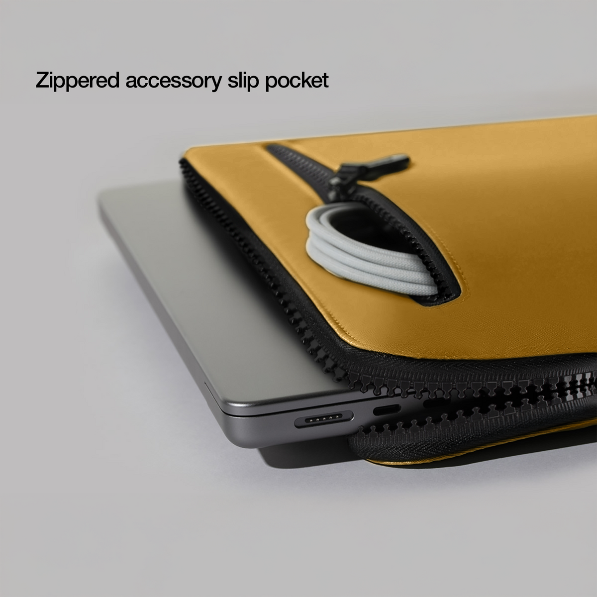 Incase Compact Sleeve 14-inch Laptop